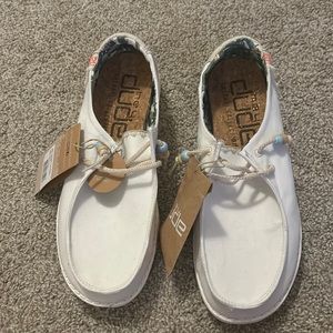 Hey Dude women’s shoes